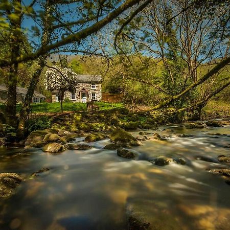 Charming Riverside Cottage In Snowdonia National Park Tanygrisiau Bagian luar foto